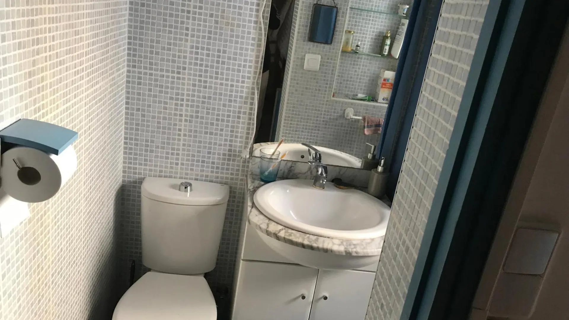 Feriehus Casita La Paloma Bonita De Pescador En El Casco Antiguo La Medina Parking Privado Y Sabanas En Opcion