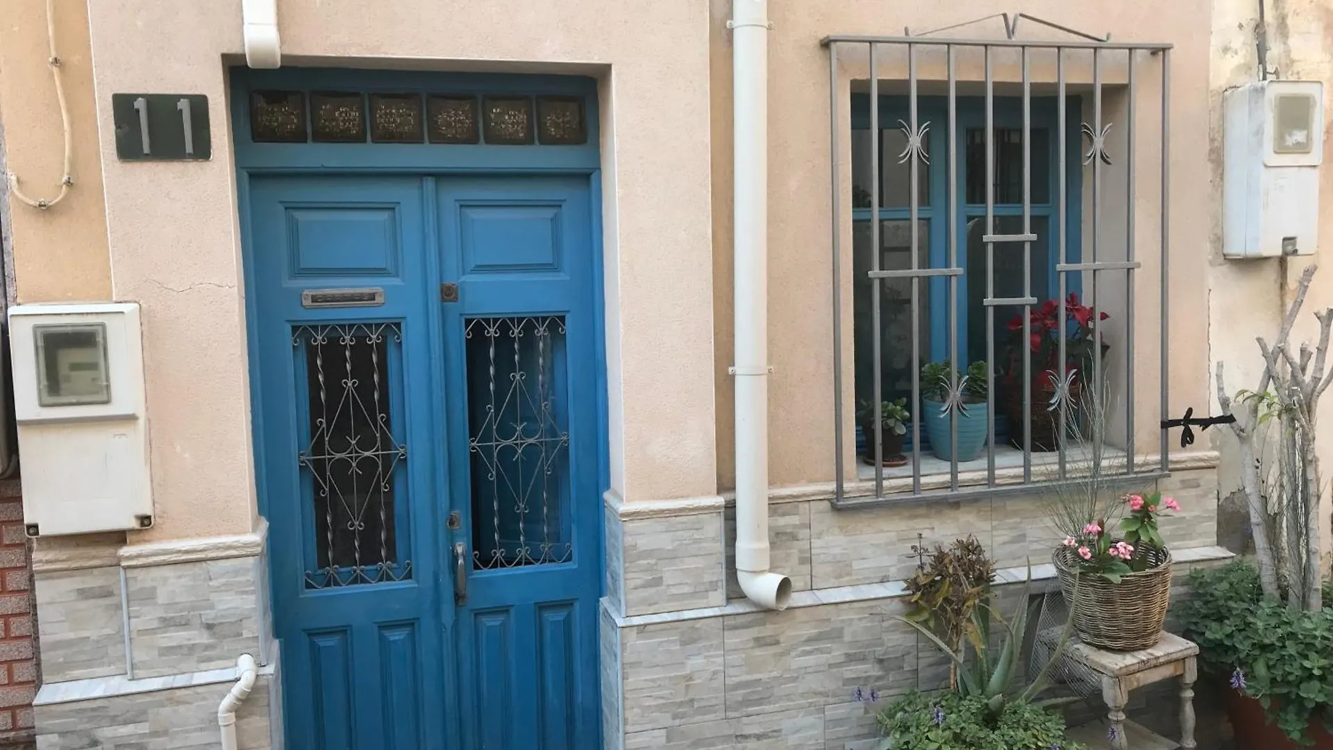 Casita La Paloma Bonita De Pescador En El Casco Antiguo La Medina Parking Privado Y Sabanas En Opcion