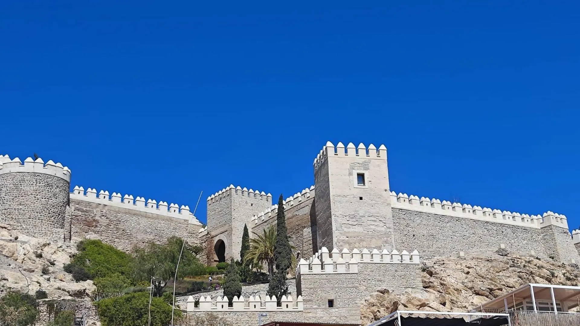 펜션 Casita La Paloma Bonita Del Pescador Hasta 5 Personas En El Casco Antiguo La Medina Centro Almeria Bajo Alcazaba Terraza Buena Vista Parking Privado Y Sabanas En Opcion